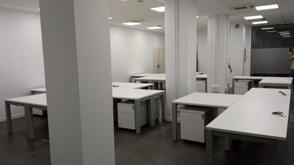 Reforma espacio oficina terminado